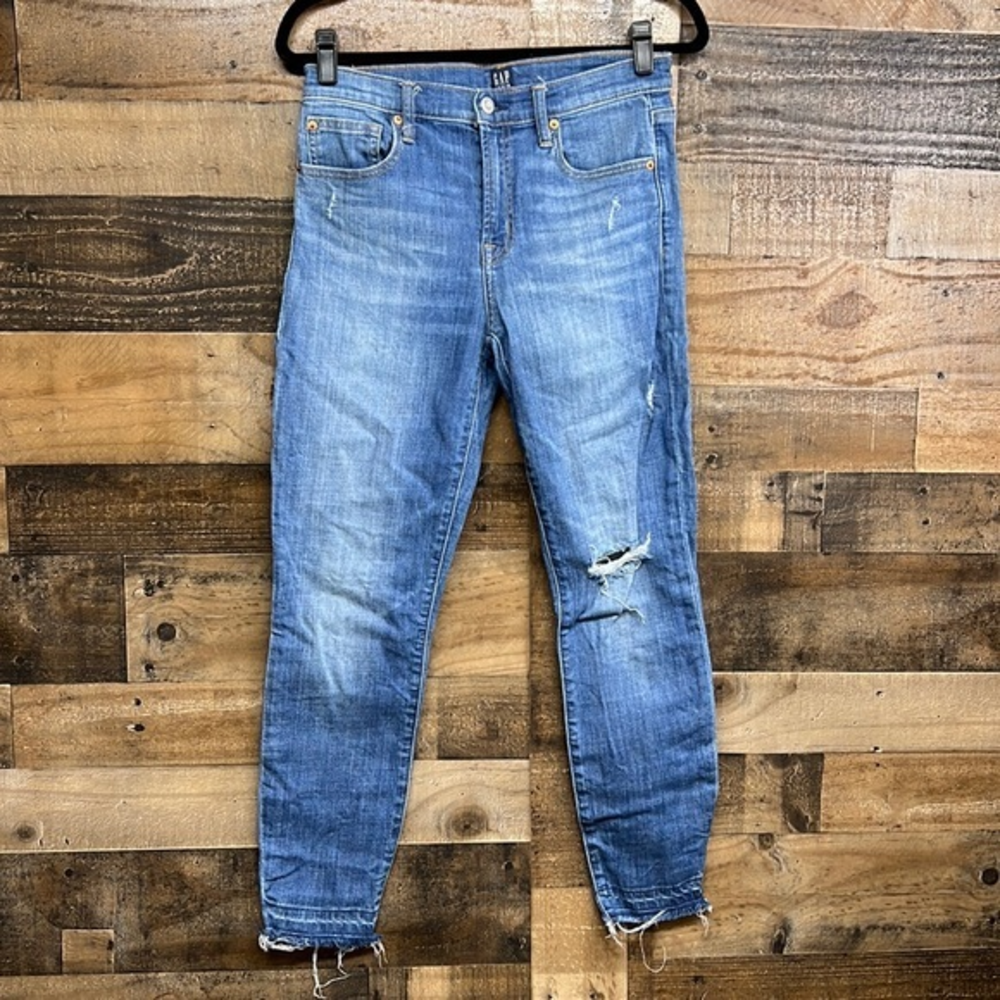 GAP True Skinny Distressed Jeans Women's Size‎ 28 Distressed Hem Inseam 26.5